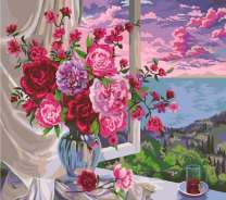 Большой букет роз на фоне моря