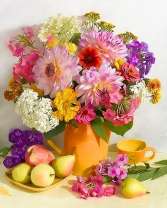 Натюрморт с букетом цветов и фруктами