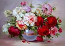 Красивый летний букет пионов