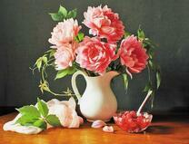 Букет пионов и малина